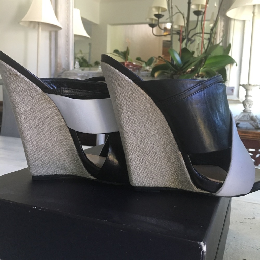 NEW:  Narcisco Rodríguez sandals 6